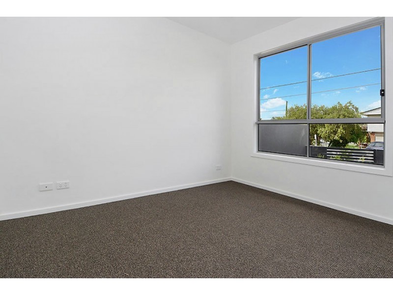 1 / 19 Pickwick Street, Cannon Hill QLD 4170