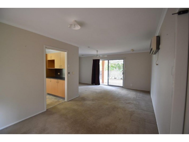 4 Harvest St, Mansfield QLD 4122