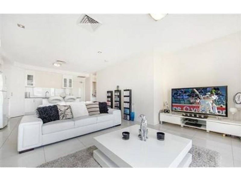15/215 Wellington Rd, East Brisbane QLD 4169