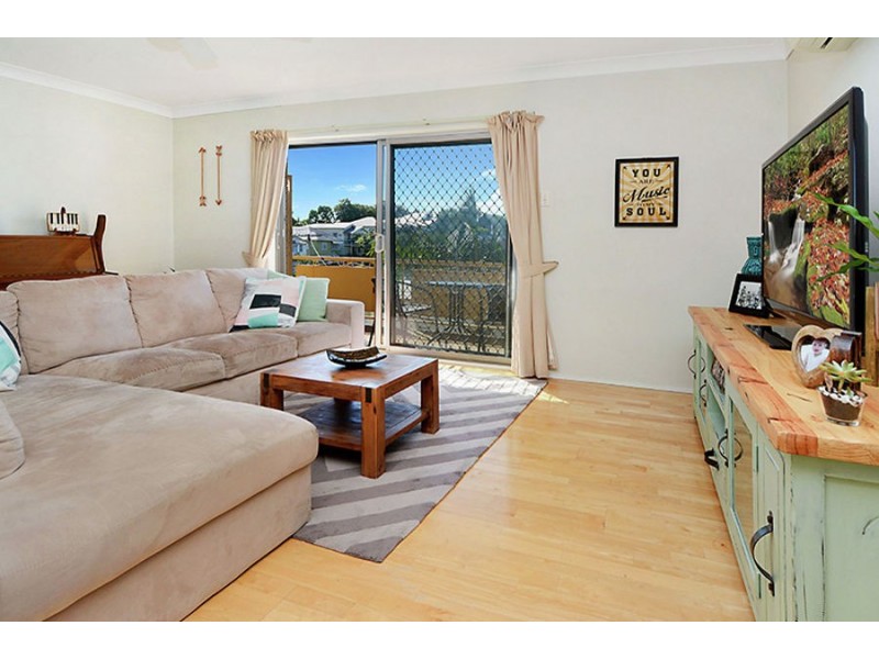 4 / 66 Cedar Street, Greenslopes QLD 4120