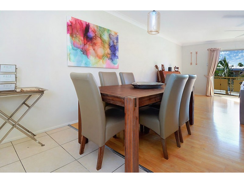 4 / 66 Cedar Street, Greenslopes QLD 4120