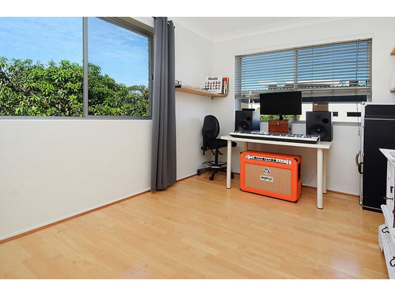 4 / 66 Cedar Street, Greenslopes QLD 4120