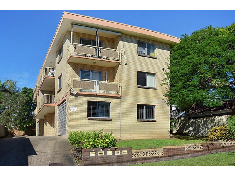 4 / 66 Cedar Street, Greenslopes QLD 4120