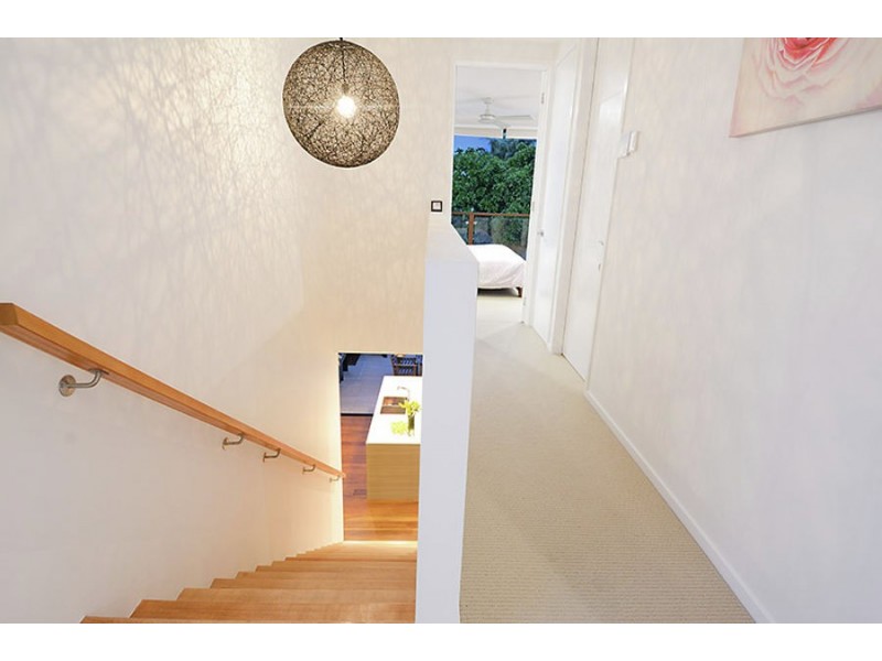 2 / 358 Hawthorne Rd, Hawthorne QLD 4171