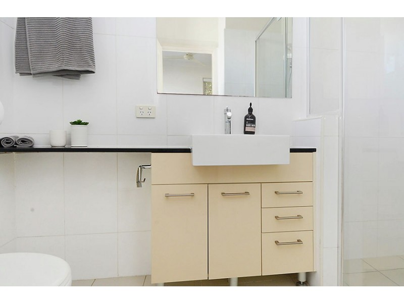 4 / 925 Stanley Street East, East Brisbane QLD 4169