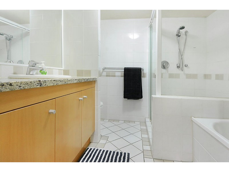 7 Boyd St, Bowen Hills QLD 4006