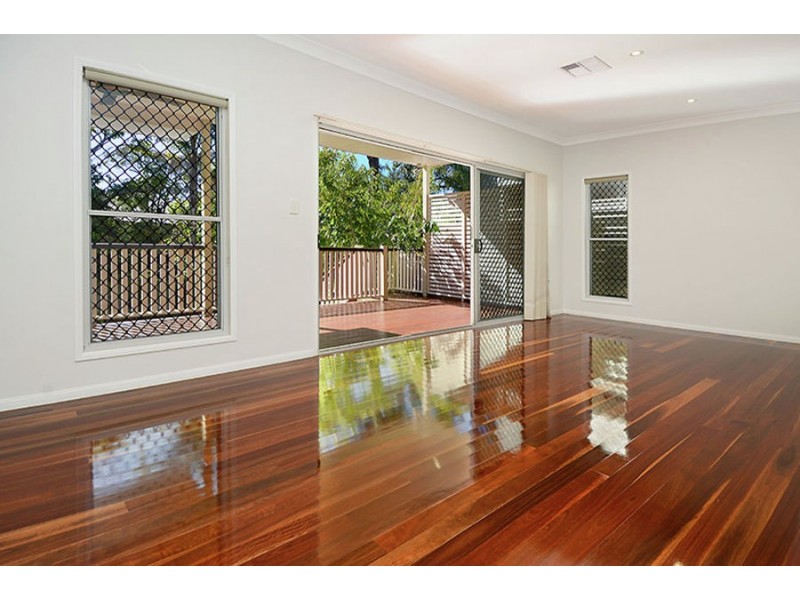 52 Wyena Street, Camp Hill QLD 4152