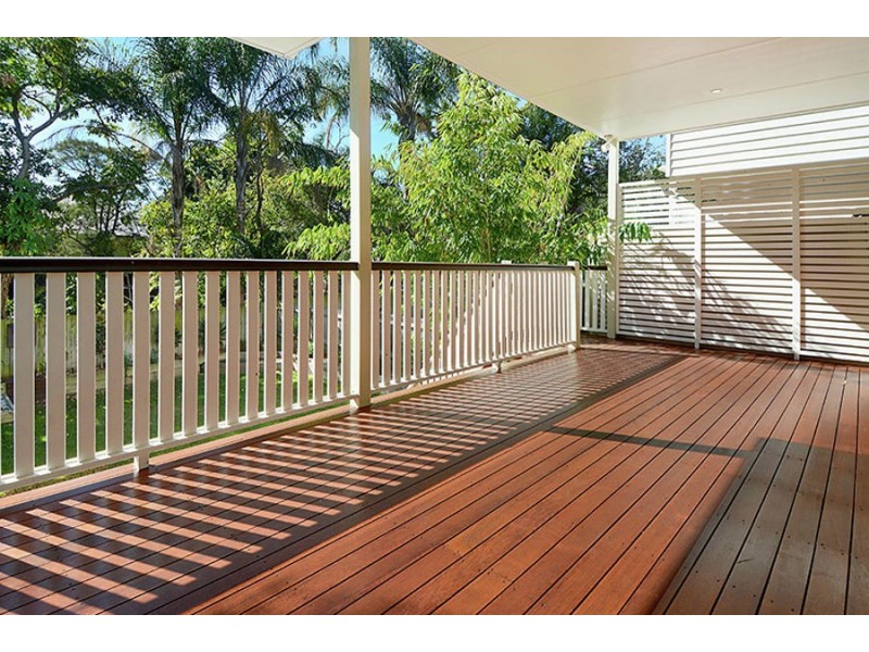 52 Wyena Street, Camp Hill QLD 4152