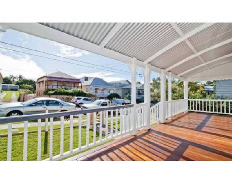 14 Walton St, Dutton Park QLD 4102