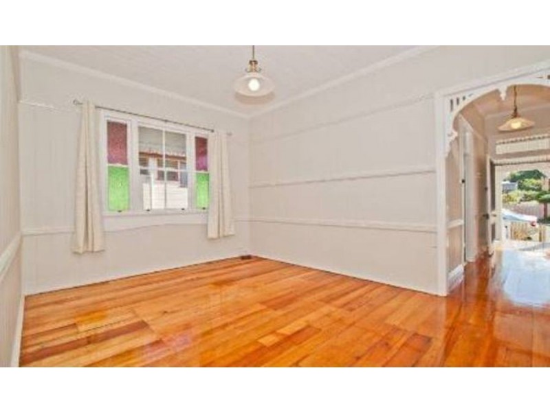 14 Walton St, Dutton Park QLD 4102