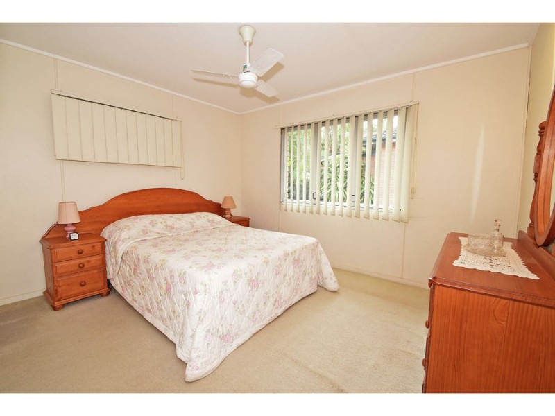 21 Curfew Street, Upper Mount Gravatt QLD 4122