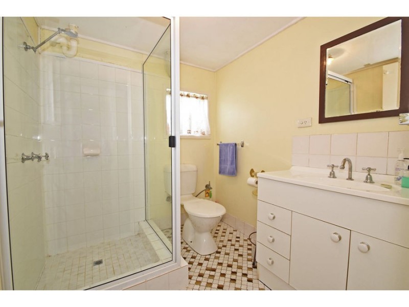 21 Curfew Street, Upper Mount Gravatt QLD 4122