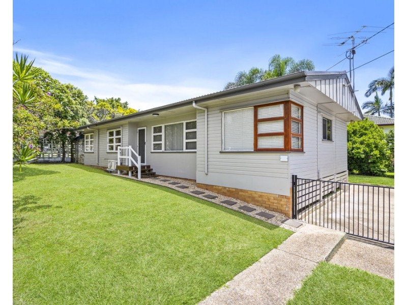 24 Wishart Road, Upper Mount Gravatt QLD 4122