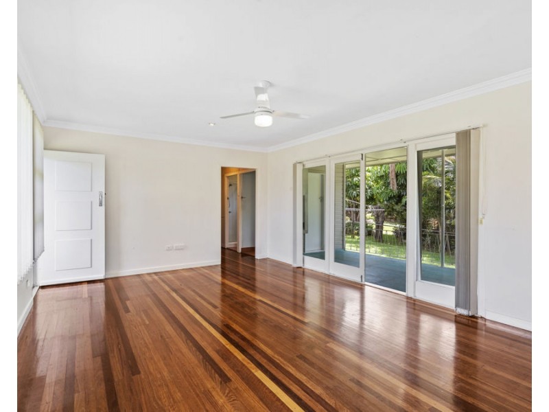 24 Wishart Road, Upper Mount Gravatt QLD 4122