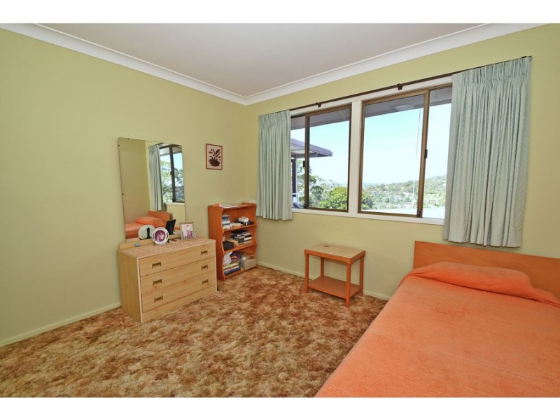 27 Hoya Street, Holland Park West QLD 4121