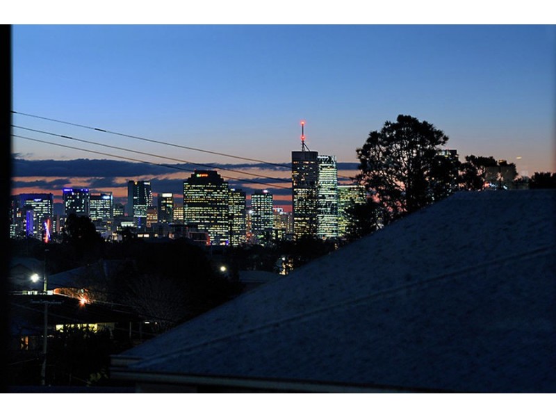 6 Illidge St, Coorparoo QLD 4151