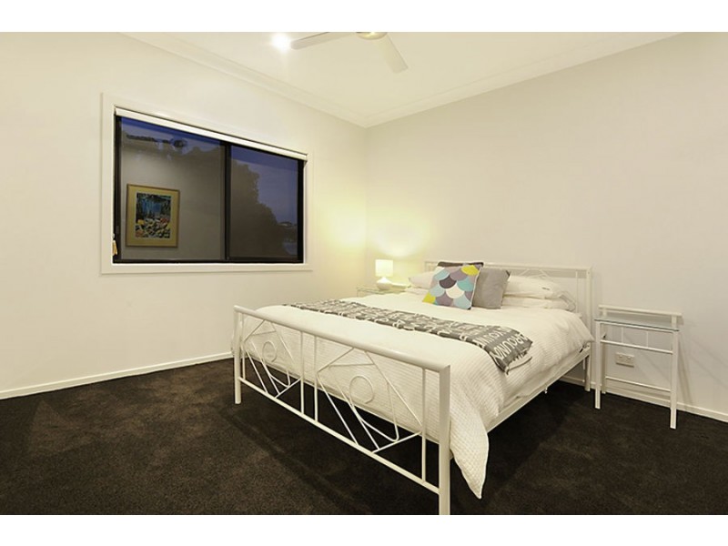 6 Illidge St, Coorparoo QLD 4151