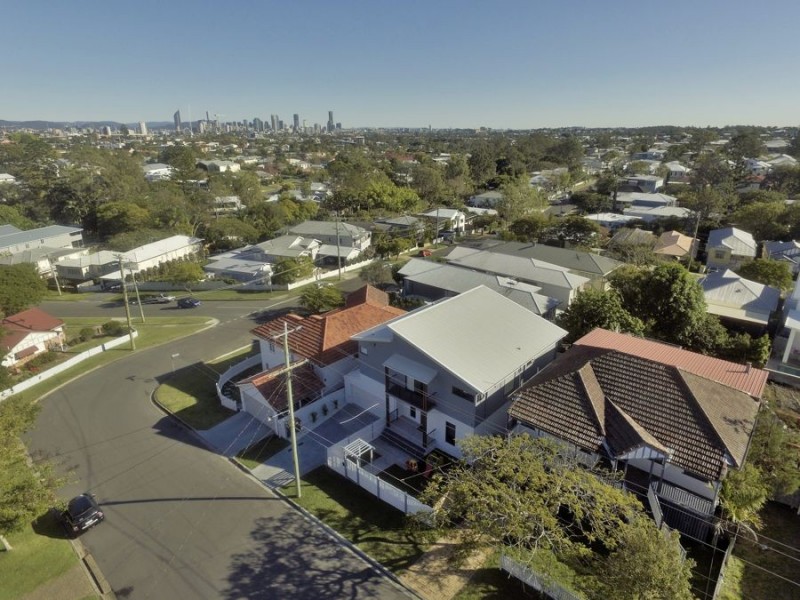 6 Illidge St, Coorparoo QLD 4151