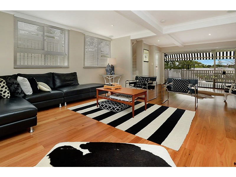 31 Emlyn Street, Coorparoo QLD 4151