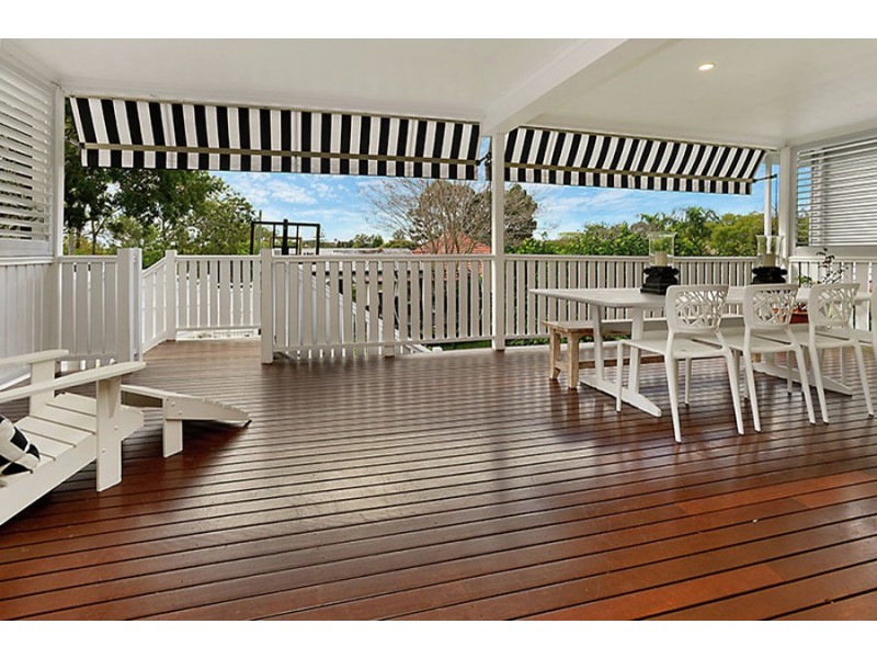 31 Emlyn Street, Coorparoo QLD 4151