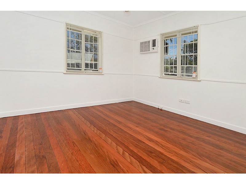 119 Canterbury st, Mount Gravatt East QLD 4122