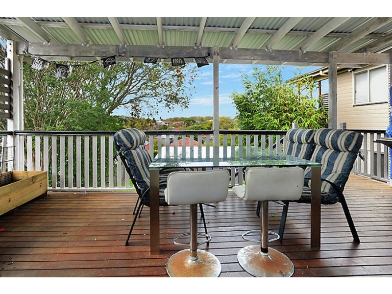 276 Ekibin Road East, Tarragindi QLD 4121