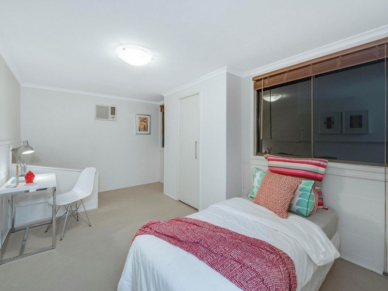 45 Prenzler St, Upper Mount Gravatt QLD 4122