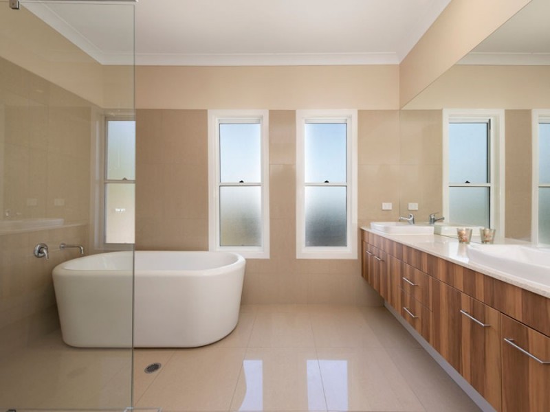 43 St Leonards Street, Coorparoo QLD 4151