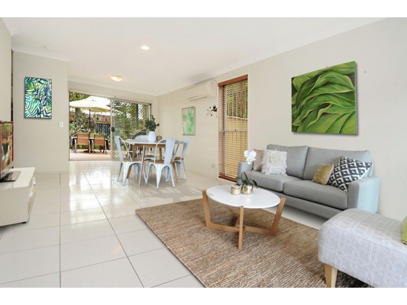 8/96 Chester Road, Annerley QLD 4103