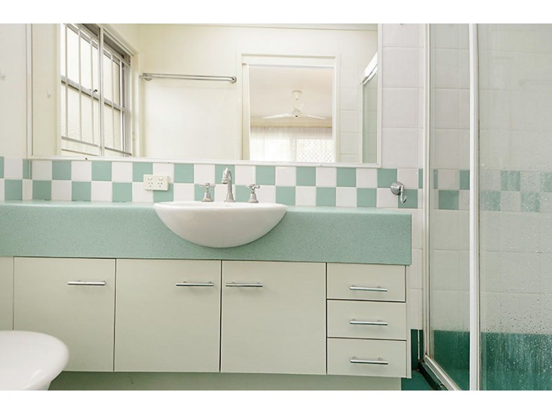 8/96 Chester Road, Annerley QLD 4103