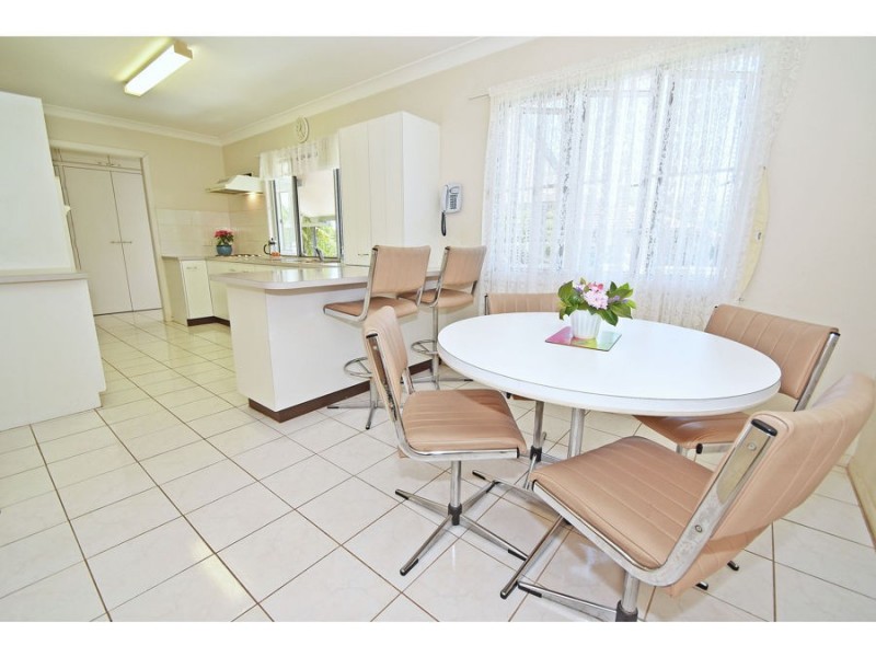 1 Boambillee Street, Mount Gravatt East QLD 4122