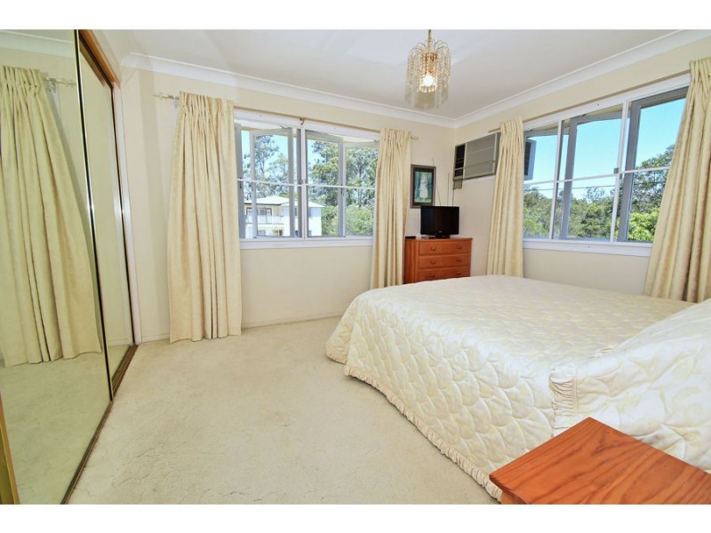 1 Boambillee Street, Mount Gravatt East QLD 4122