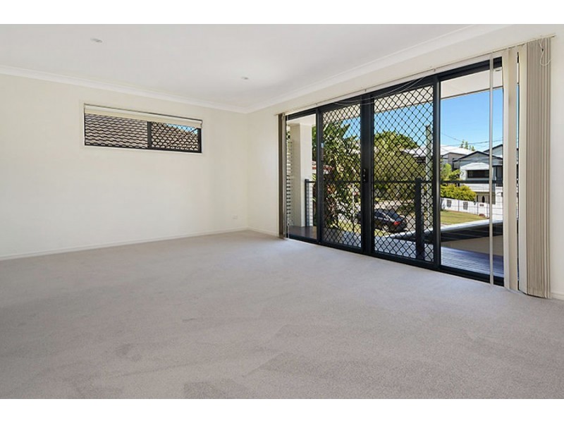 54 Wyena Street, Camp Hill QLD 4152