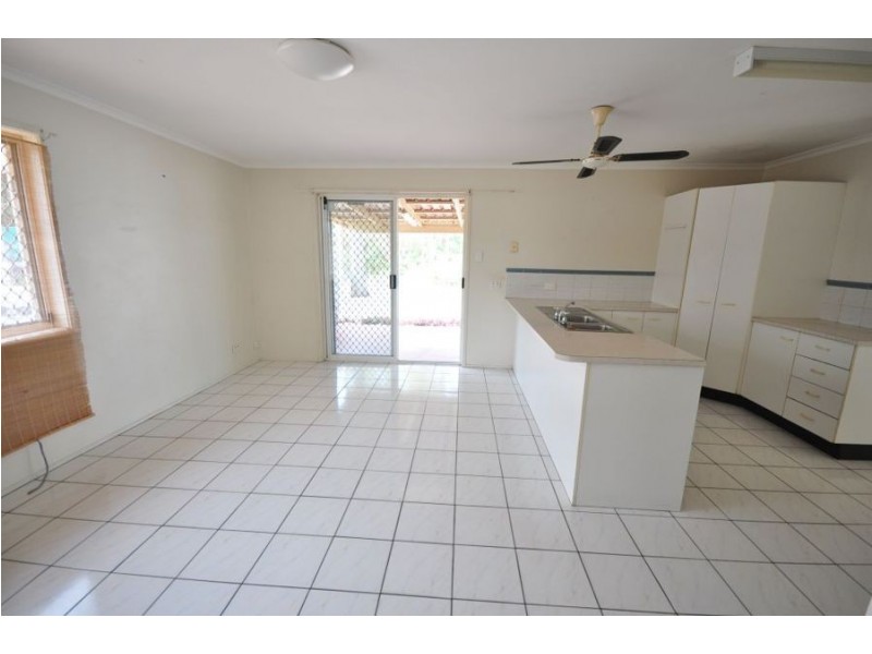 102 Collingwood Road, Birkdale QLD 4159