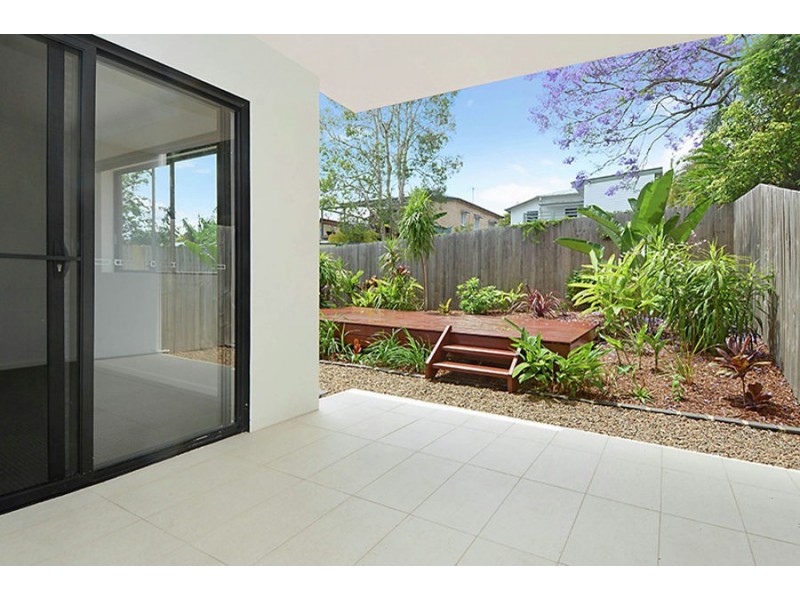 2 / 43 Victor Street, Holland Park QLD 4121