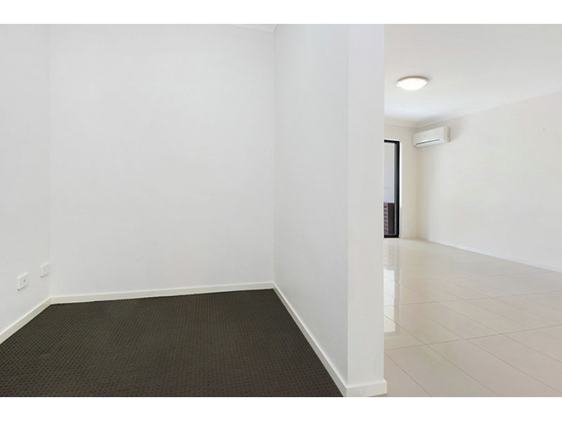 2 / 43 Victor Street, Holland Park QLD 4121