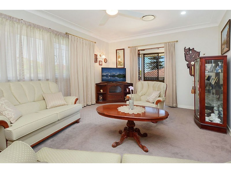 43 Barmore St, Tarragindi QLD 4121
