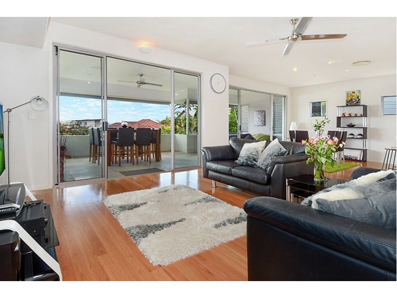 18 Bunowang Street, Balmoral QLD 4171