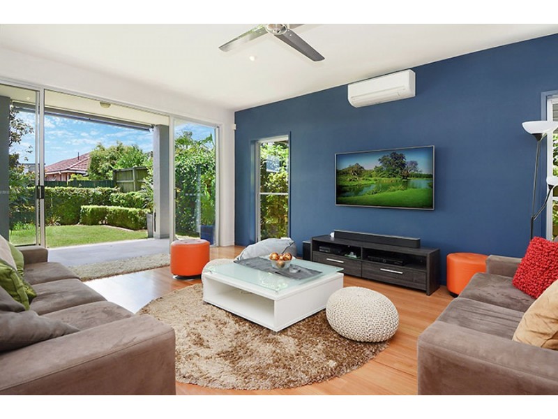 18 Bunowang Street, Balmoral QLD 4171