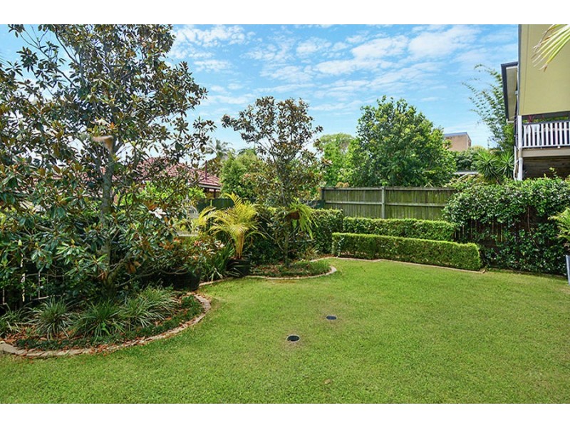 18 Bunowang Street, Balmoral QLD 4171