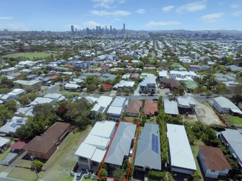 18 Bunowang Street, Balmoral QLD 4171
