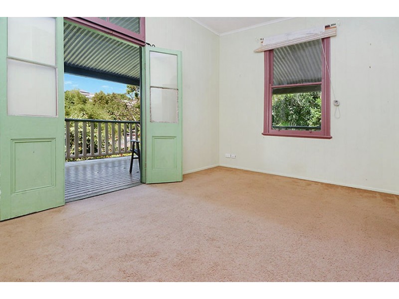 12 Rick Lane, West End QLD 4101