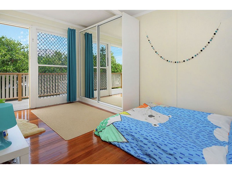 33 Dowrie St, Upper Mount Gravatt QLD 4122