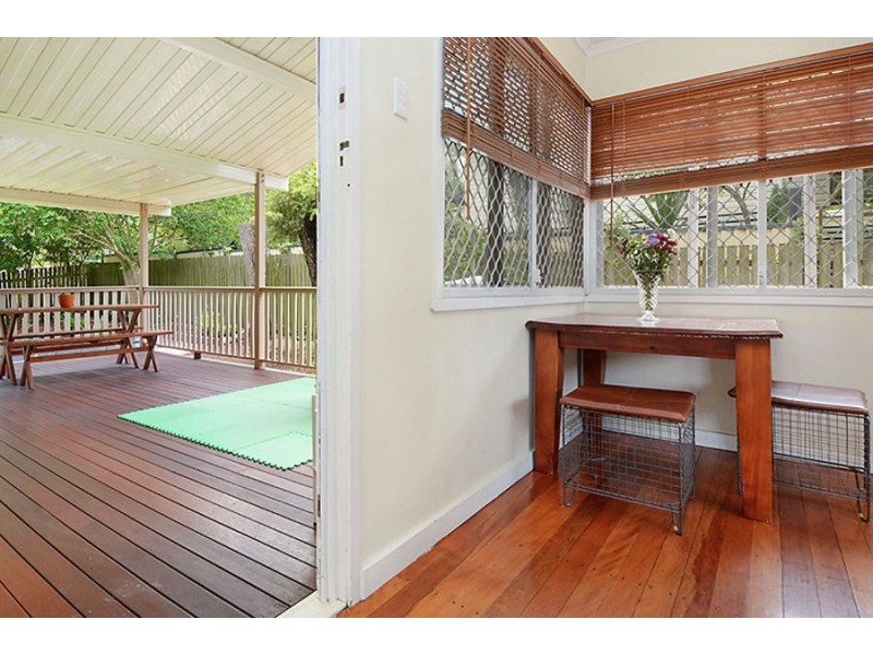 33 Dowrie St, Upper Mount Gravatt QLD 4122