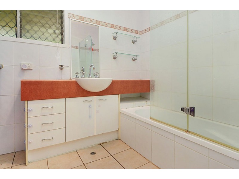 33 Dowrie St, Upper Mount Gravatt QLD 4122
