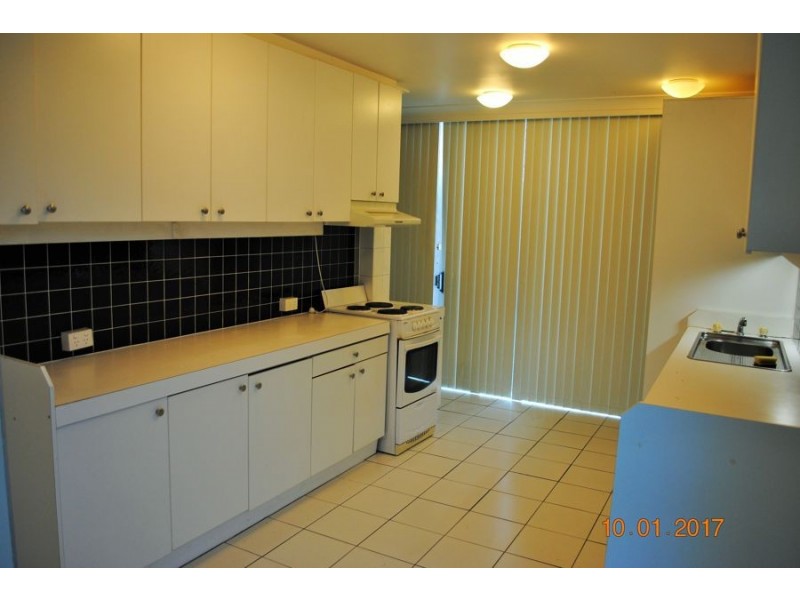 4 / 52 Rutland Street, Coorparoo QLD 4151