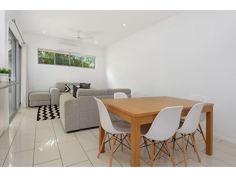 8 101 Jones Rd, Carina Heights QLD 4152