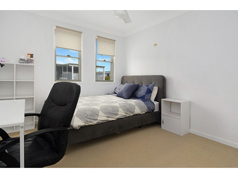 8 101 Jones Rd, Carina Heights QLD 4152