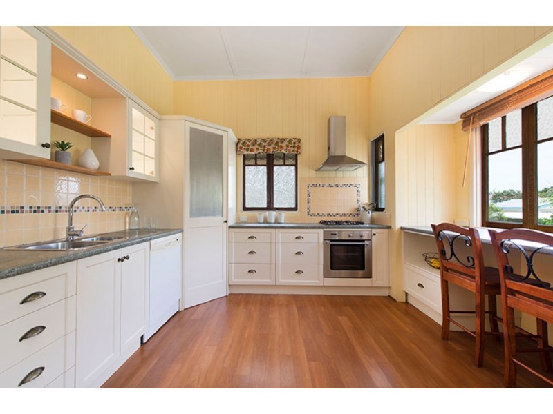 29 Skirving Street, Morningside QLD 4170