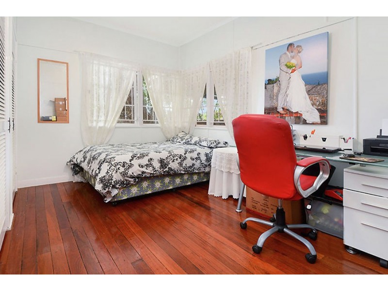 41 Patmore St, Holland Park QLD 4121